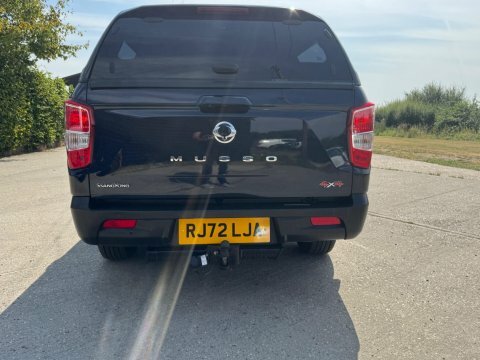SsangYong Musso Saracen Auto Red #14
