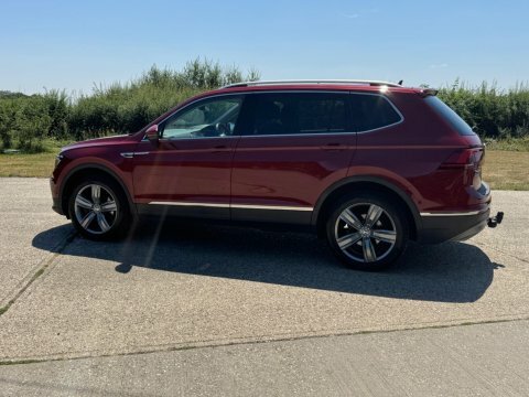 Volkswagen Tiguan Allspace 2.0 Tdi Sel Red #6