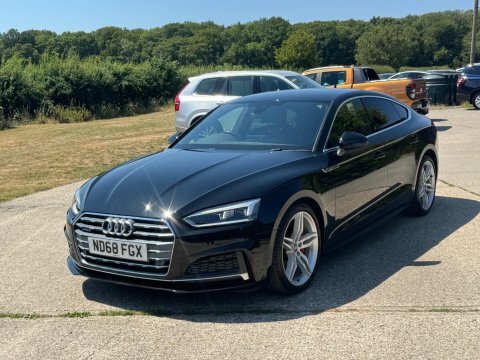 Audi A5 2.0 Tdi 40 ND68FGX Black #5