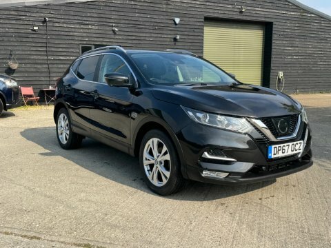Nissan Qashqai 1.6 Dci N-connecta Black