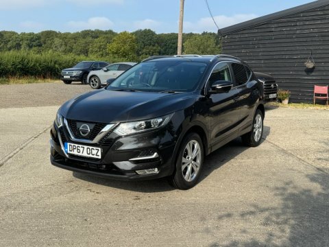 Nissan Qashqai 1.6 Dci N-connecta Black #6