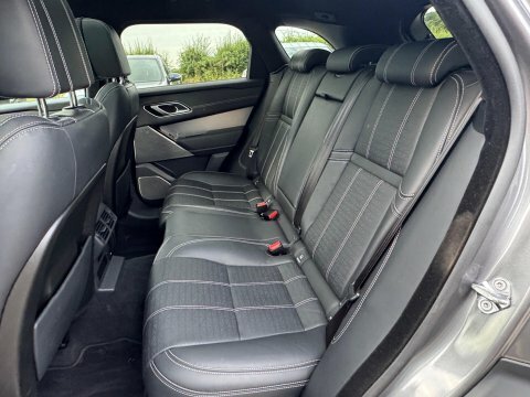 Land Rover Range Rover Velar 3.0 D300 R-dynamic Grey #2