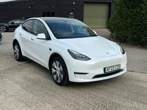Tesla Model Y Dual Motor Long White #6