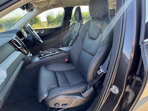 Volvo XC60 2.0 B4 Mhev Grey #3