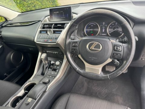 Lexus NX 2.5 300H Premier E-cvt 4Wd Euro 6 Ss White #35