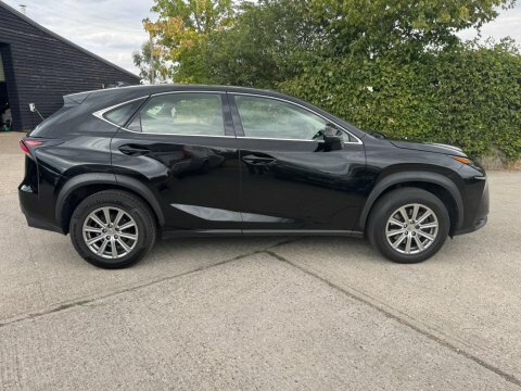 Lexus NX 2.5 300H Premier E-cvt 4Wd Euro 6 Ss White #32