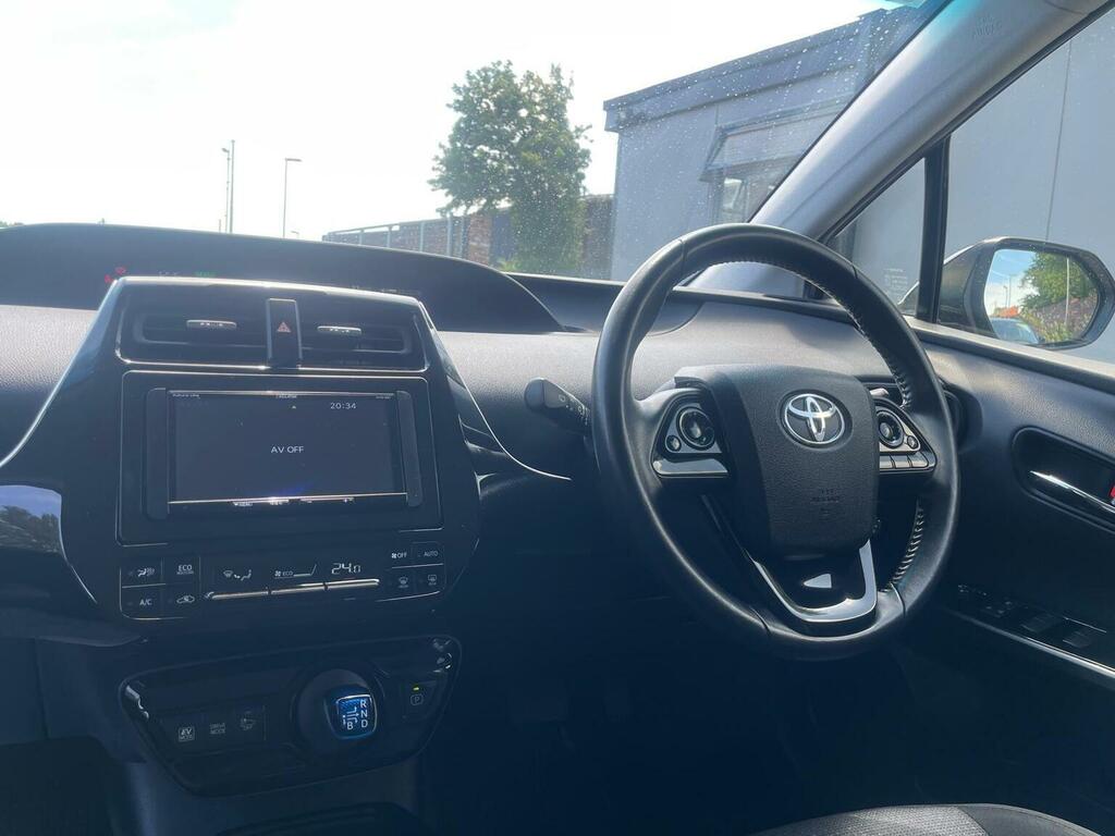 Toyota Prius 1.8 Vvt-h Excel Cvt Euro 6 Ss 15In Alloy White #21