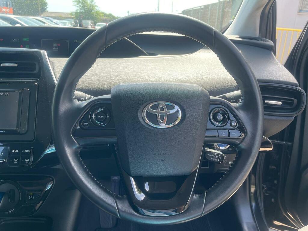 Toyota Prius 1.8 Vvt-h Excel Cvt Euro 6 Ss 15In Alloy White #20