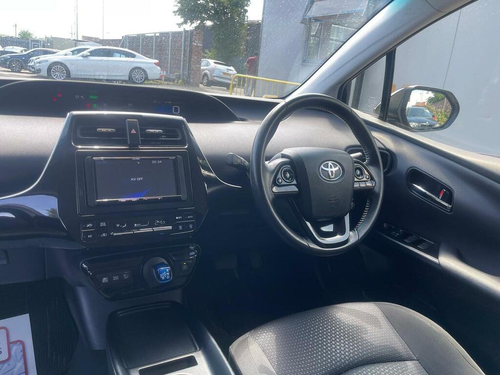 Toyota Prius 1.8 Vvt-h Excel Cvt Euro 6 Ss 15In Alloy White #22