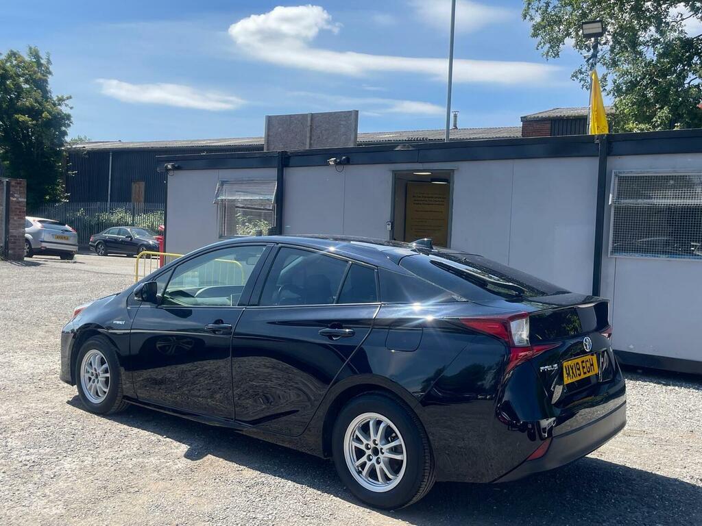 Toyota Prius 1.8 Hybrid Euro 6 Black #5