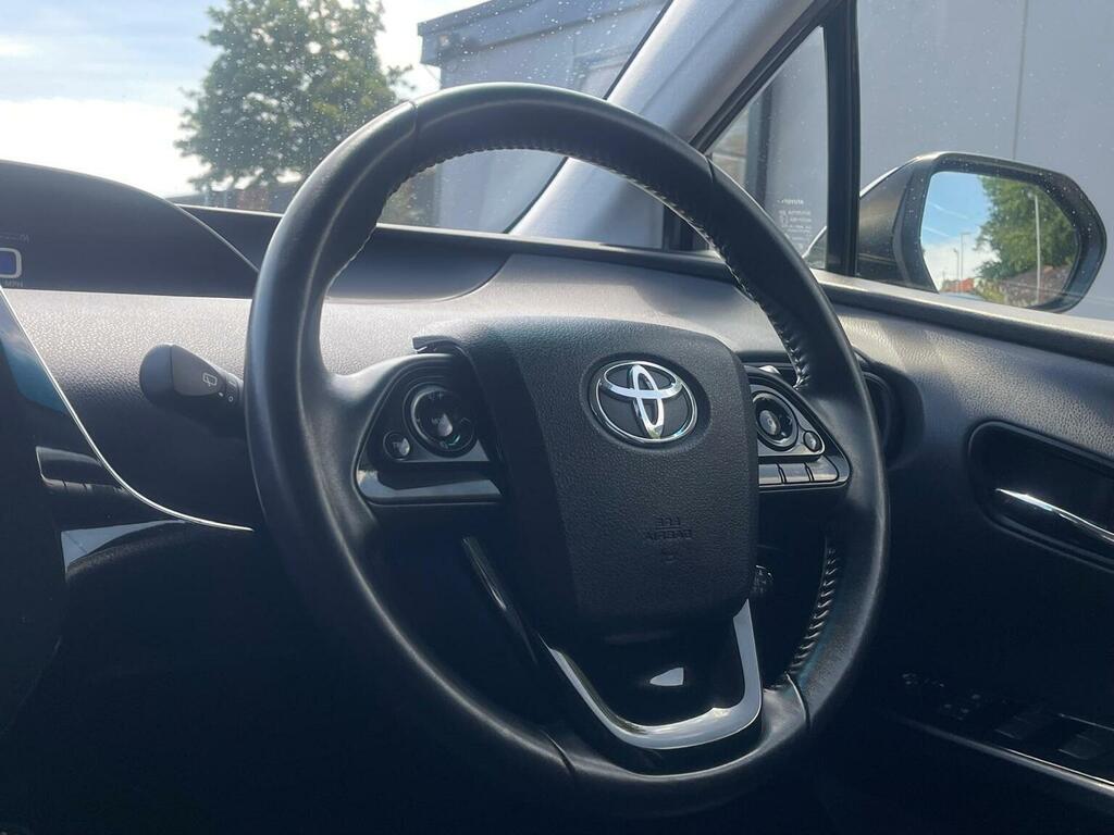 Toyota Prius 1.8 Vvt-h Excel Cvt Euro 6 Ss 15In Alloy White #19