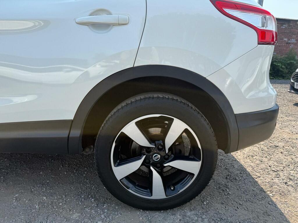 Nissan Qashqai Acenta Dig-t Silver #42