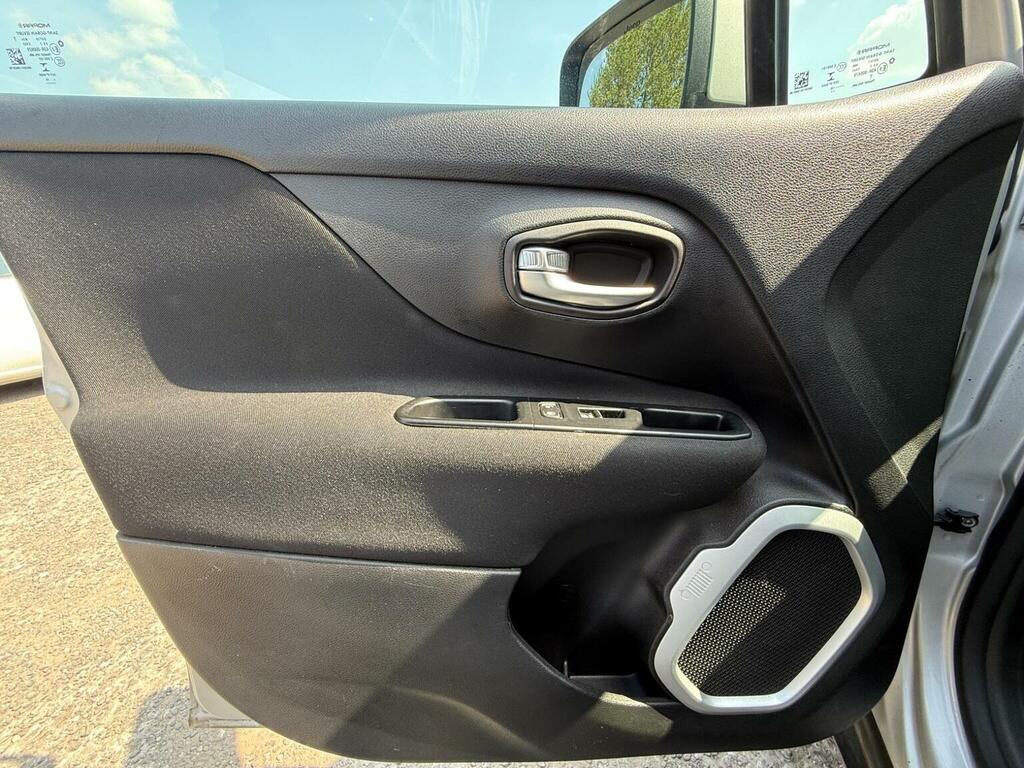 Jeep Renegade  Black #18