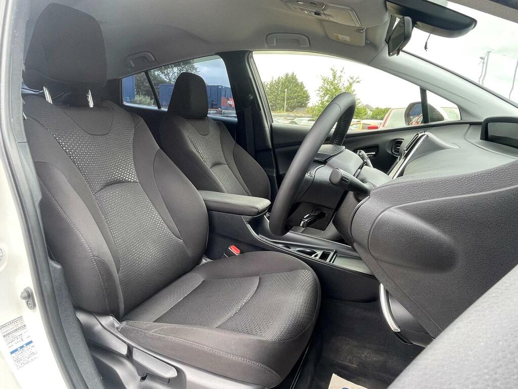 Toyota Prius 1.8 Phev Excel Cvt  #10