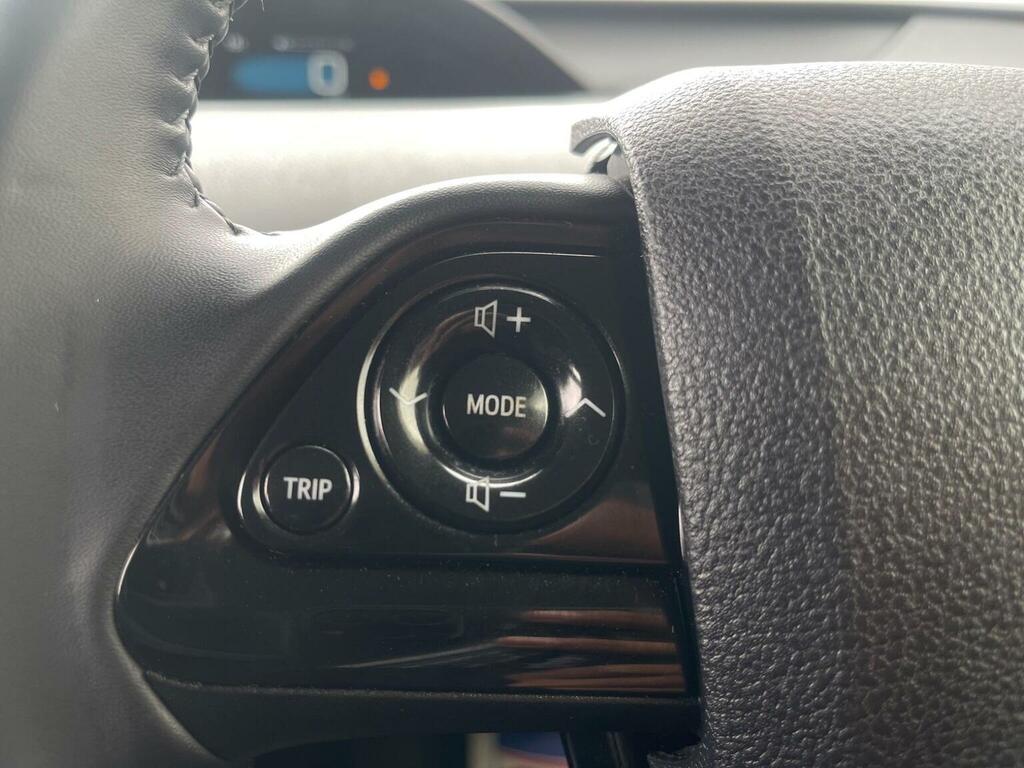 Toyota Prius 1.8 Phev Excel Cvt  #22