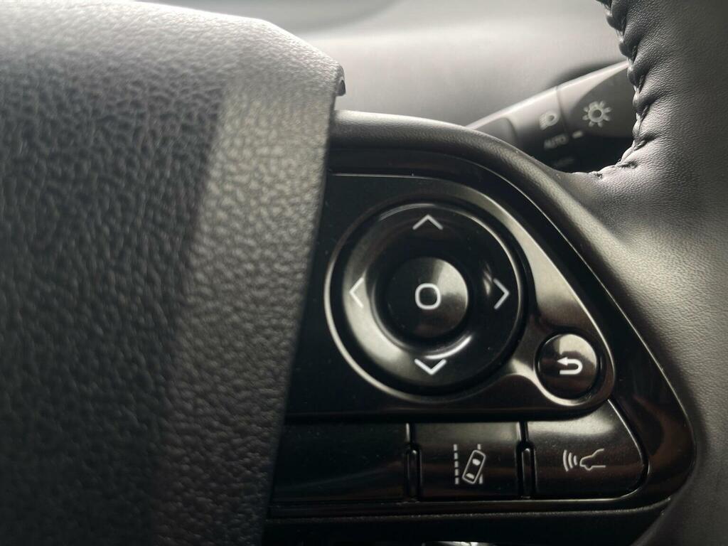 Toyota Prius 1.8 Phev Excel Cvt  #23