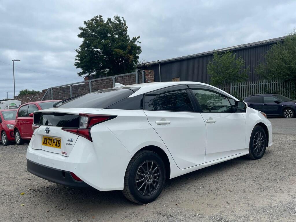 Toyota Prius Hatchback 1.8 Vvt-h Active Hatchback Hy White #6