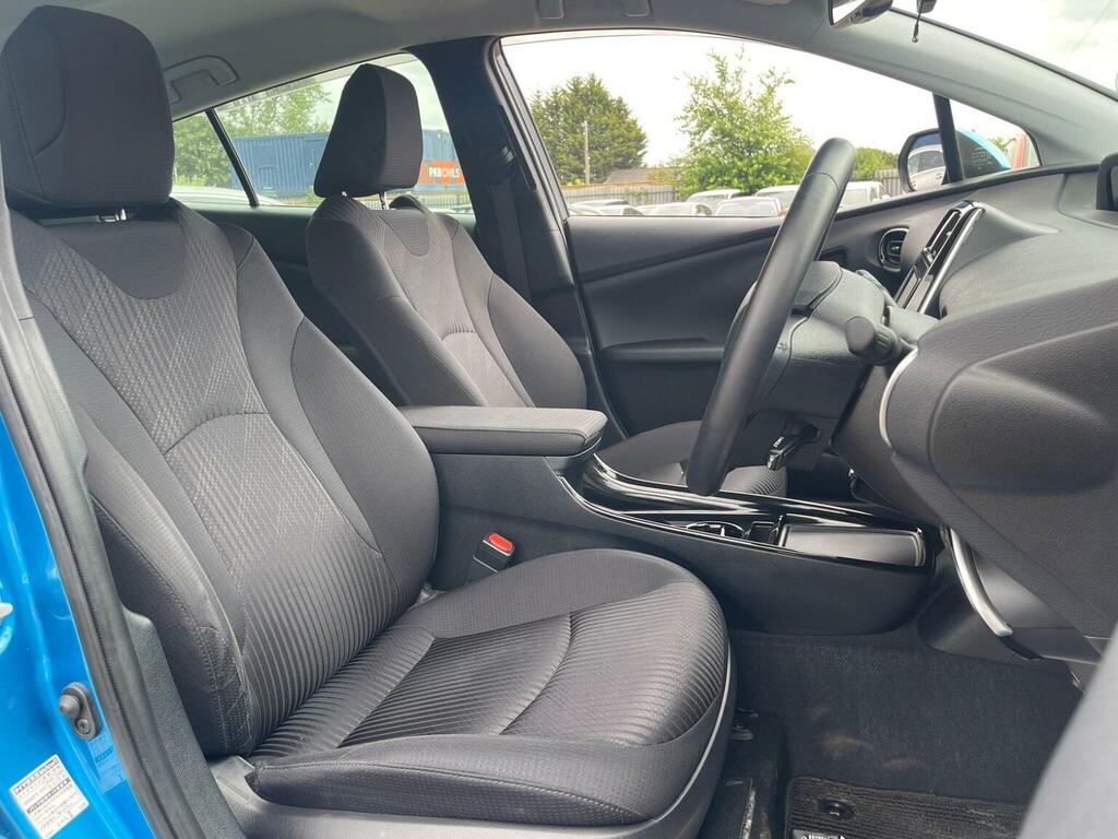 Toyota Prius 1.8 Phev Excel Cvt White #10