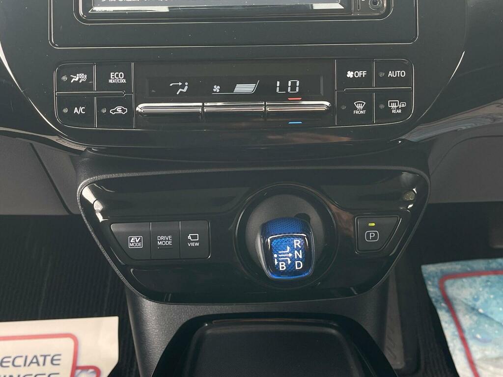 Toyota Prius 1.8 Phev Excel Cvt White #17