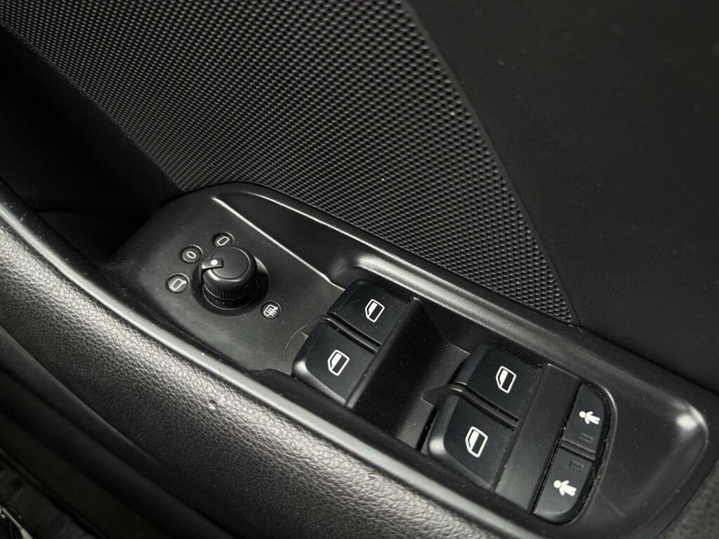 Audi A3 1.4 Tfsi Cod S Line S Tronic Euro 6 S S - 20 Black #34