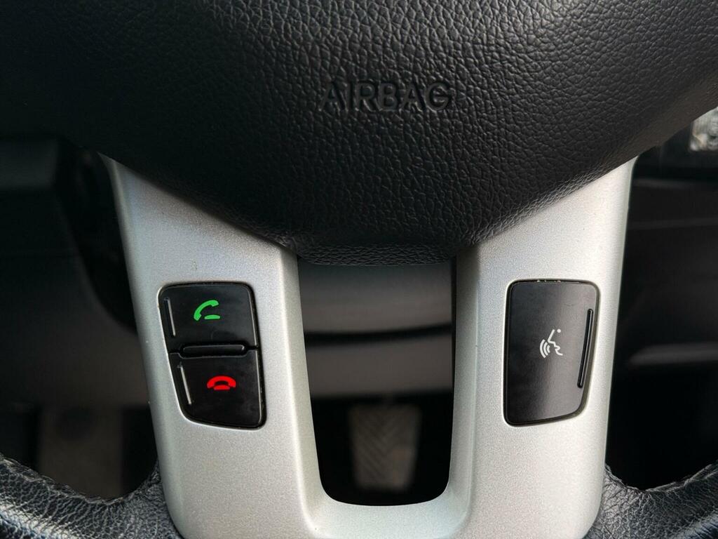 Kia Sportage  White #27