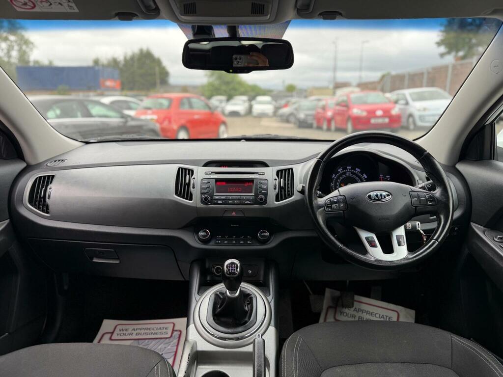 Kia Sportage  White #22