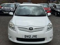Toyota Auris Vvt I Red #44