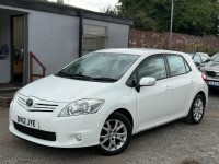 Toyota Auris Vvt I Red #46
