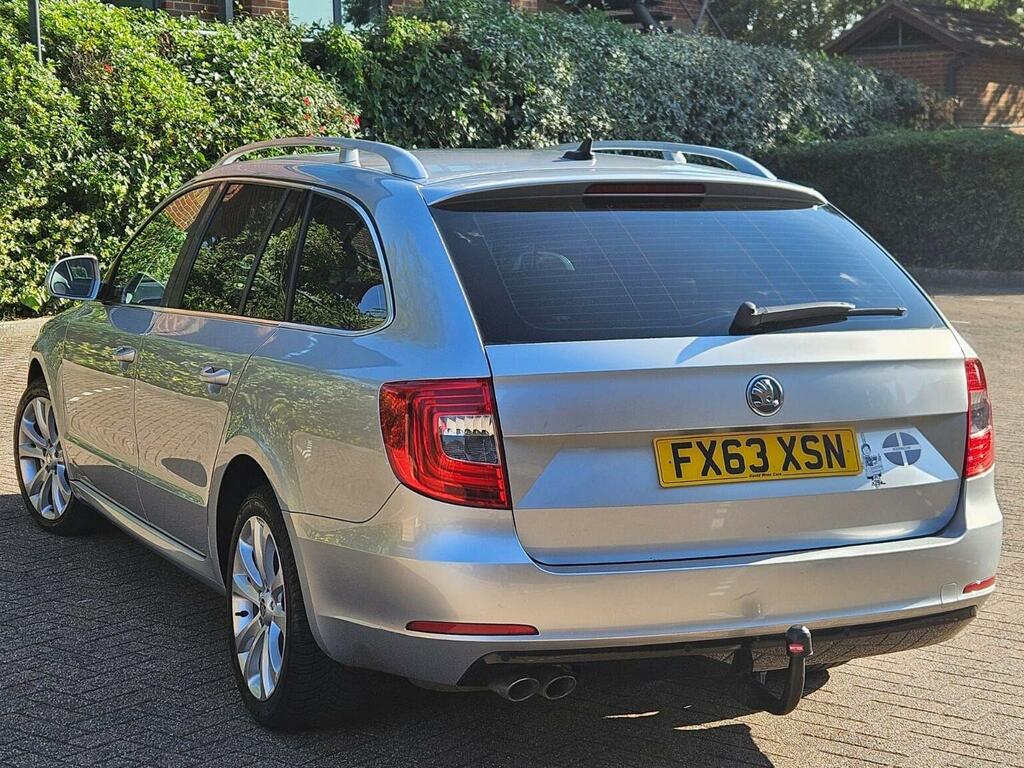 Skoda Superb Estate 2.0 Tdi Se Dsg Euro 5 Ss 201363 Silver #4