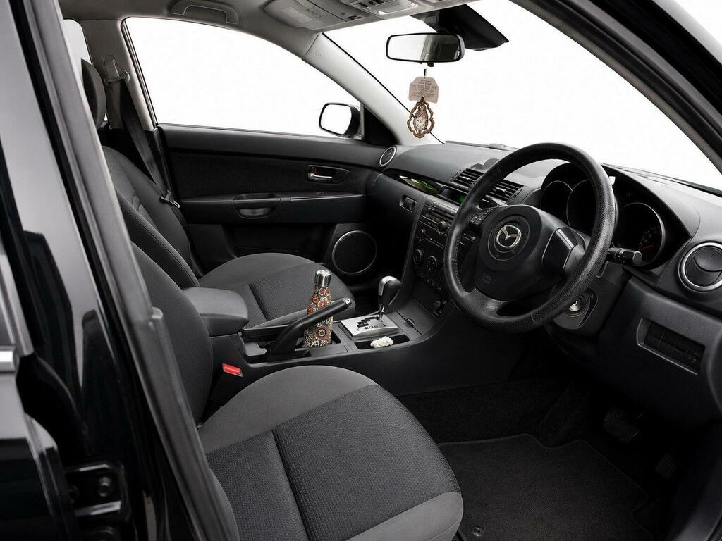 Mazda 3 1.6 Takara Black #5
