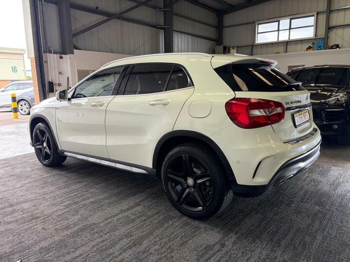 Mercedes-Benz GLA Class 2.1 Gla220d Amg Line Executive 7G-dct 4Matic Eur GU66NPZ White #4