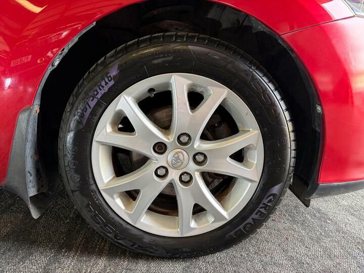Toyota Auris 1.5 Compliant Red #33