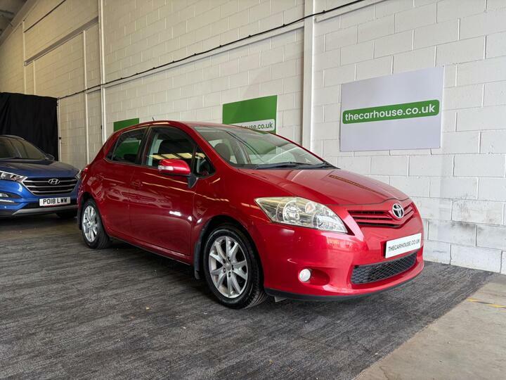 Toyota Auris 1.33 Dual Vvt-i Tr Hatchback Eur Red #5