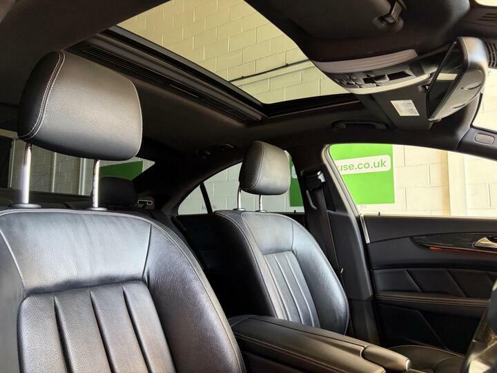 Mercedes-Benz CLS Cls400 Amg Line Black #25