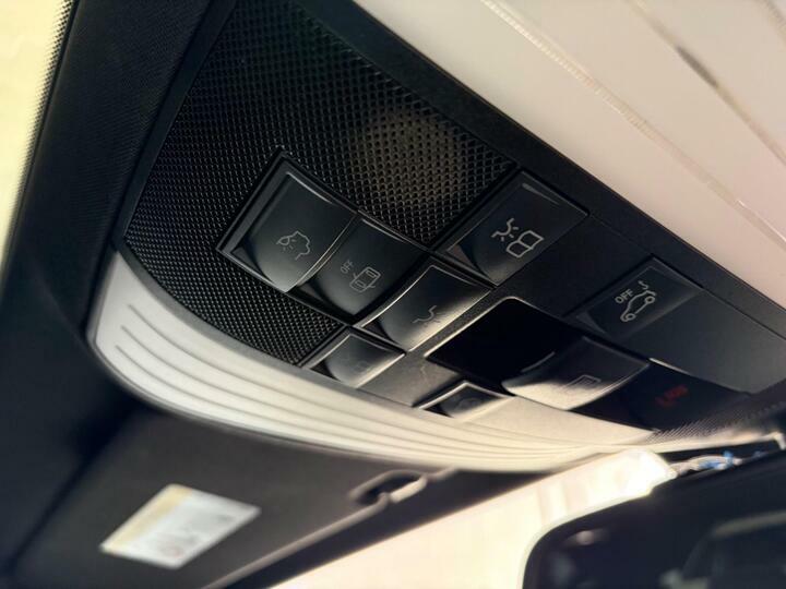 Mercedes-Benz CLS Cls400 Amg Line Black #50