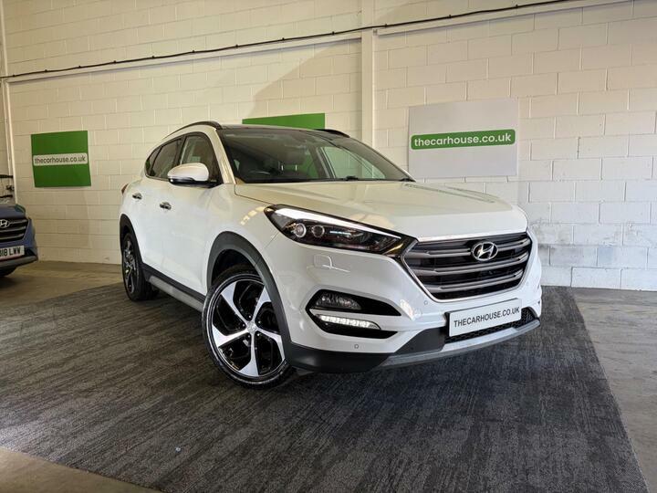 Hyundai Tucson 2.0 Crdi Blue Drive Premium Se Euro 6 Ss White #4