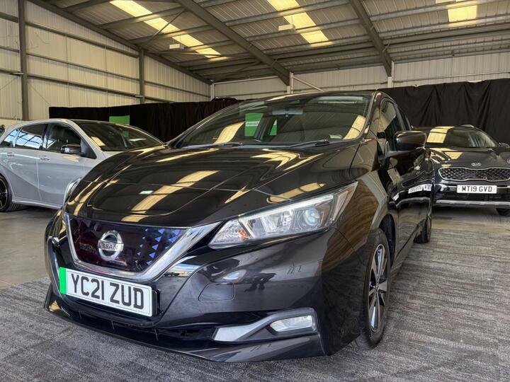 Nissan Leaf 40Kwh Acenta Black #3