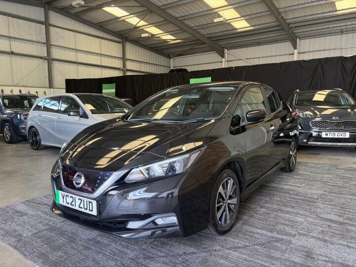Nissan Leaf 110Kw Tekna 40Kwh Blue #8