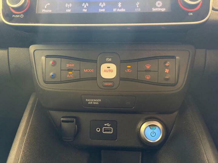 Nissan Leaf 110Kw Tekna 40Kwh Blue #53