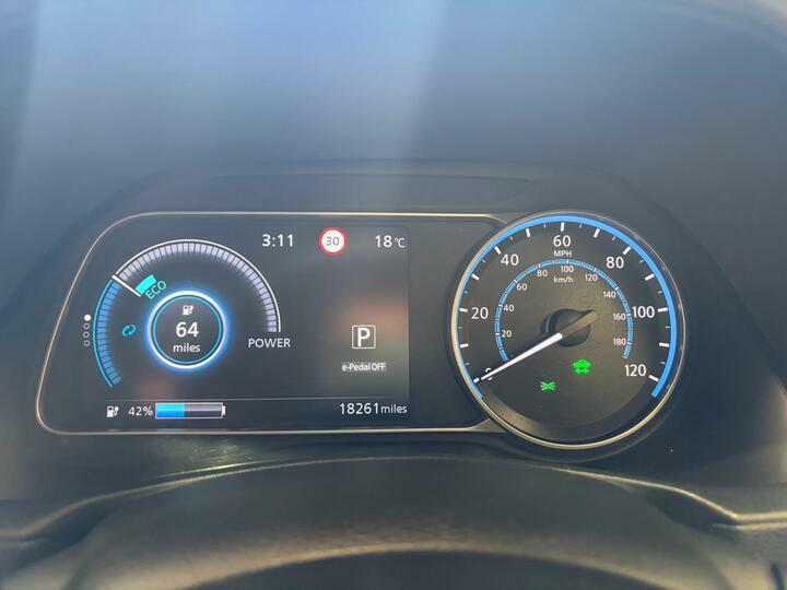 Nissan Leaf 110Kw Tekna 40Kwh Blue #48