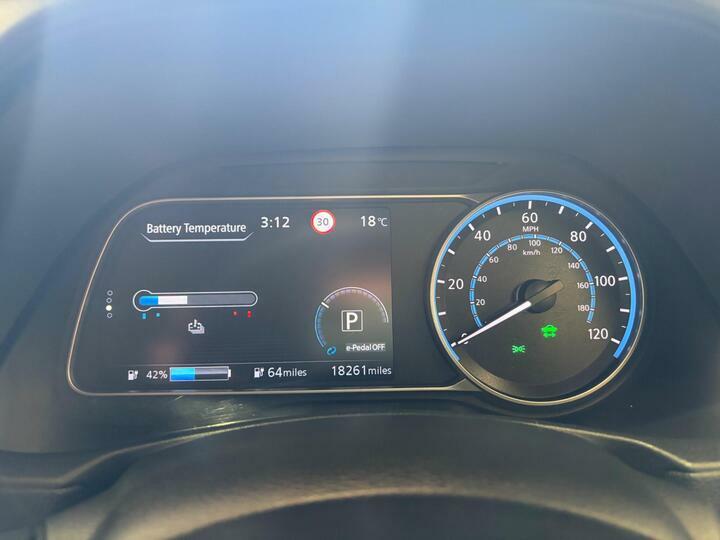 Nissan Leaf 110Kw Tekna 40Kwh Blue #46