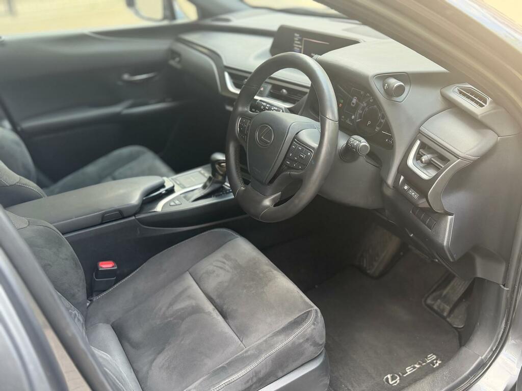 Lexus UX 250H 2.0 Cvt Without Nav Grey #26