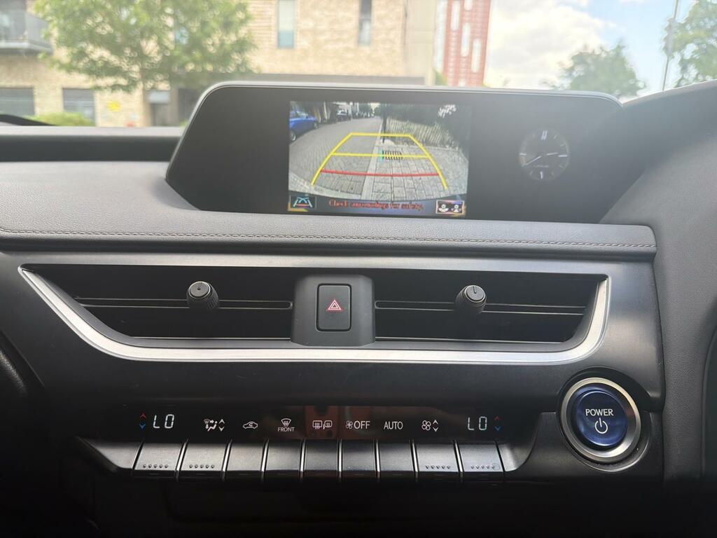 Lexus UX 250H 2.0 Cvt Without Nav Grey #31