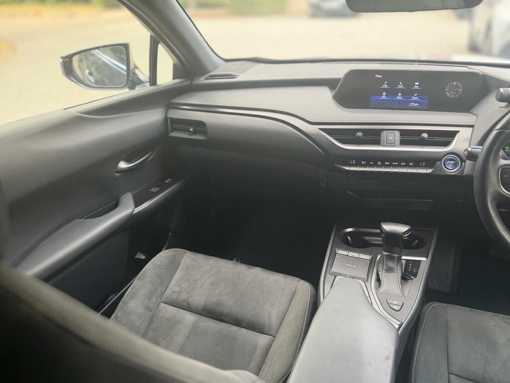 Lexus UX 250H 2.0 Cvt Without Nav Grey #18