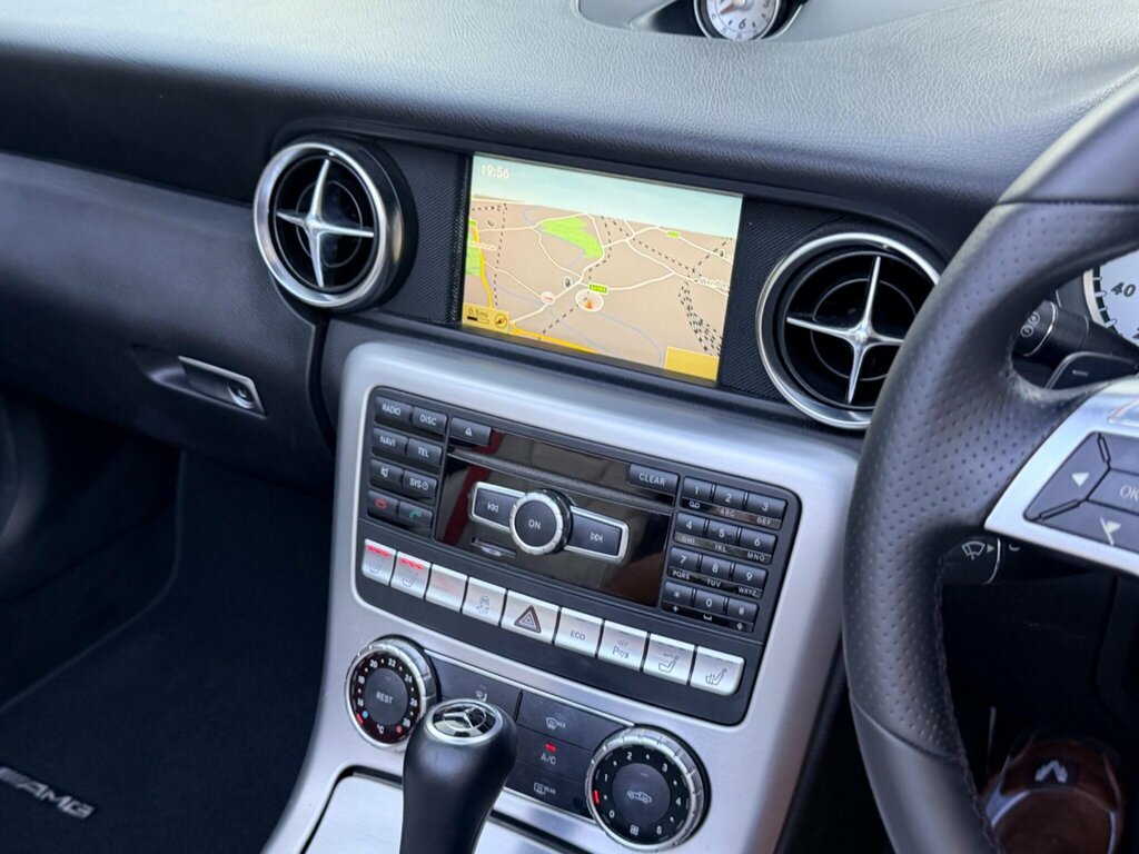 Mercedes-Benz SLK Blueefficiency Red #22