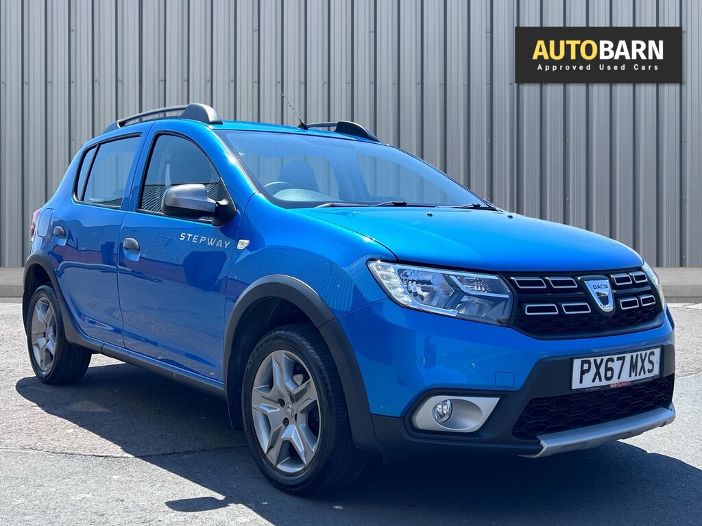 Dacia Sandero Stepway 0.9 Tce Laureate Hatchback Euro Blue
