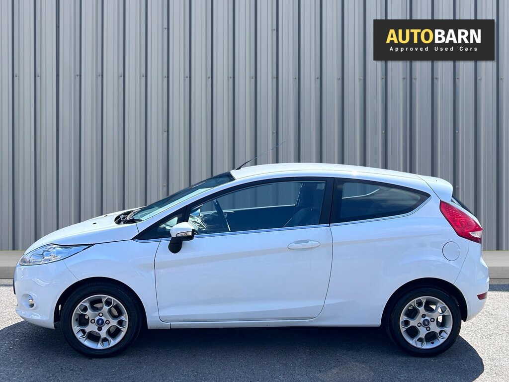 Ford Fiesta 1.25 Zetec Hatchback Euro 5 82 White #6