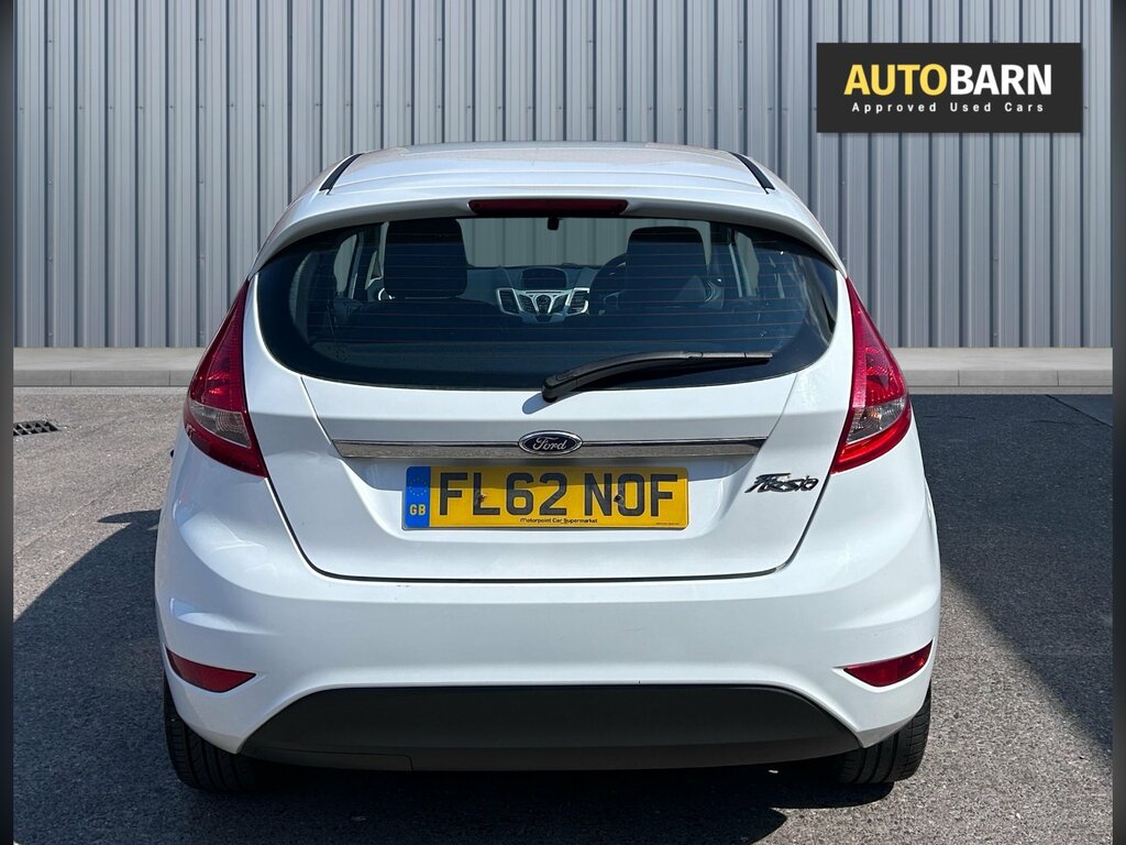 Ford Fiesta 1.25 Zetec Hatchback Euro 5 82 White #3