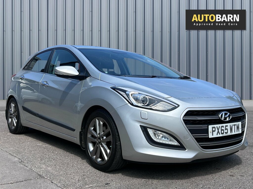 Hyundai I30 1.6 Crdi Blue Drive Premium Hatchback M Silver