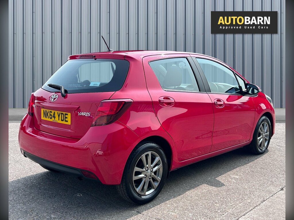 Toyota Yaris 1.0 Vvt-i Icon Hatchback Euro 6 Red #4